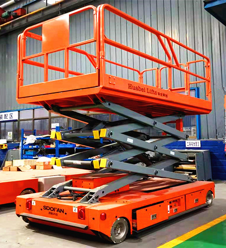 麥克納姆輪防爆升降機